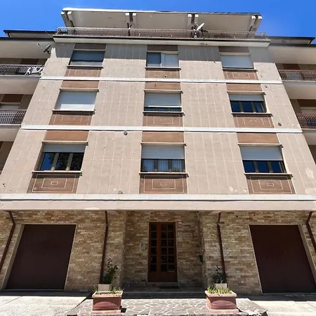 Il Rifugio Del Cuore Дом отдыха Сканно